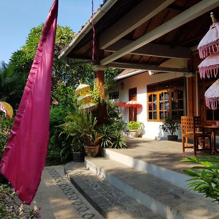 Villa Lumbalumba Lovina Εξωτερικό φωτογραφία