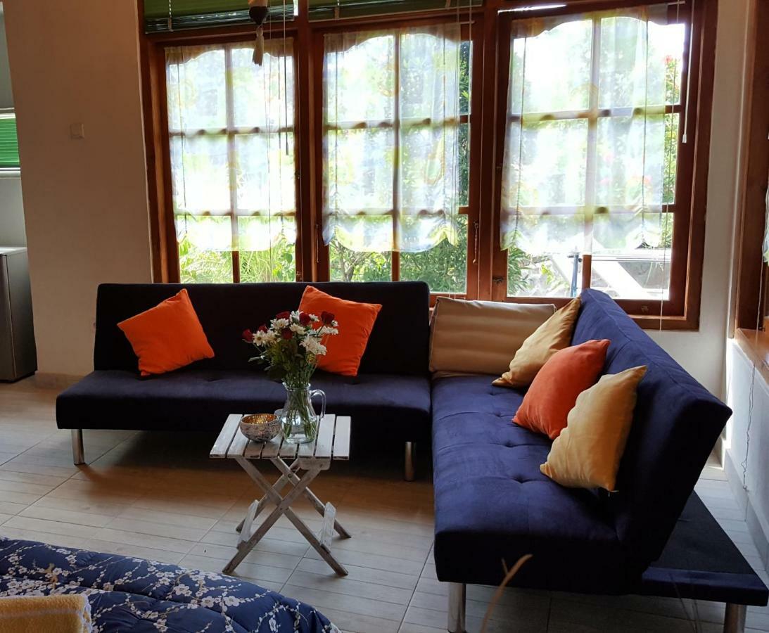Villa Lumbalumba Lovina Εξωτερικό φωτογραφία